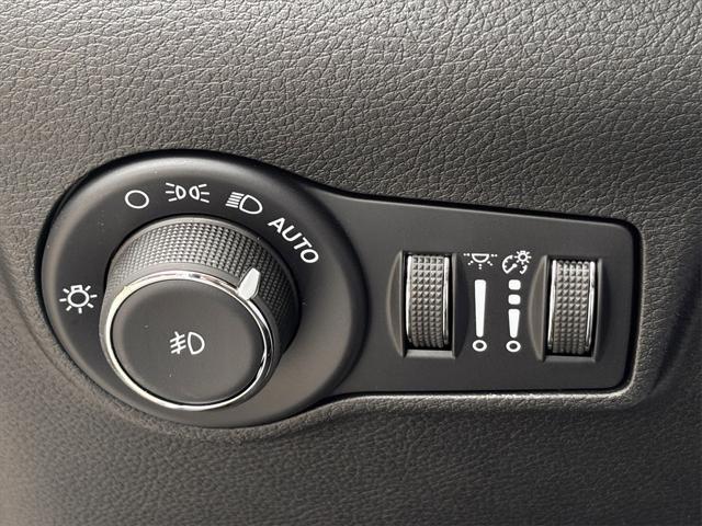 new 2025 Jeep Compass car, priced at $30,863