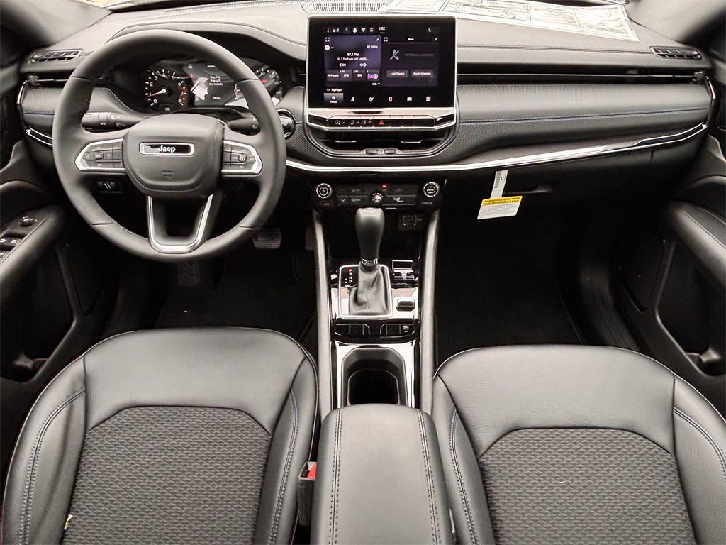 new 2025 Jeep Compass car, priced at $30,660