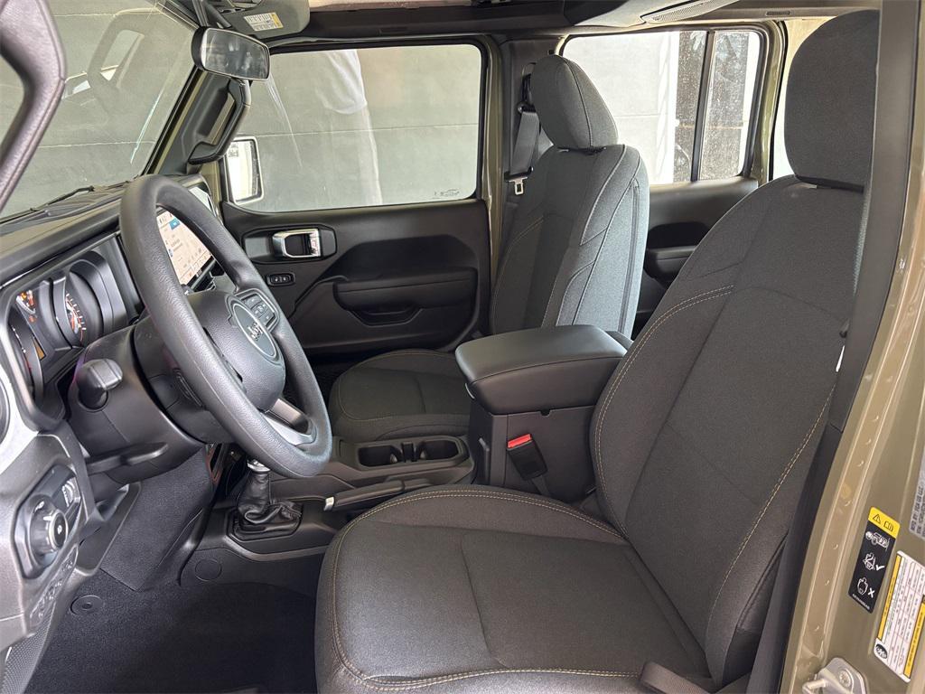 new 2025 Jeep Wrangler car, priced at $38,750