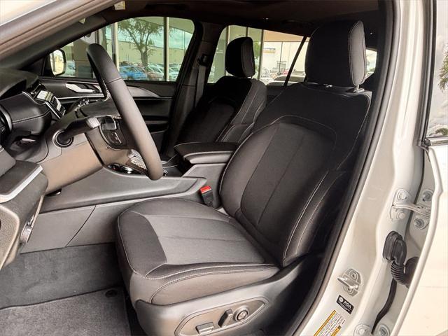 new 2025 Jeep Grand Cherokee L car, priced at $40,490