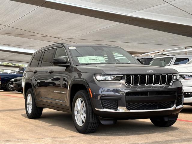 new 2024 Jeep Grand Cherokee L car, priced at $38,220