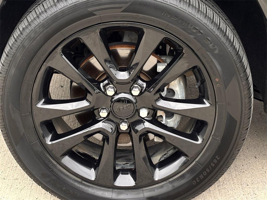 used 2019 Jeep Grand Cherokee car, priced at $18,992