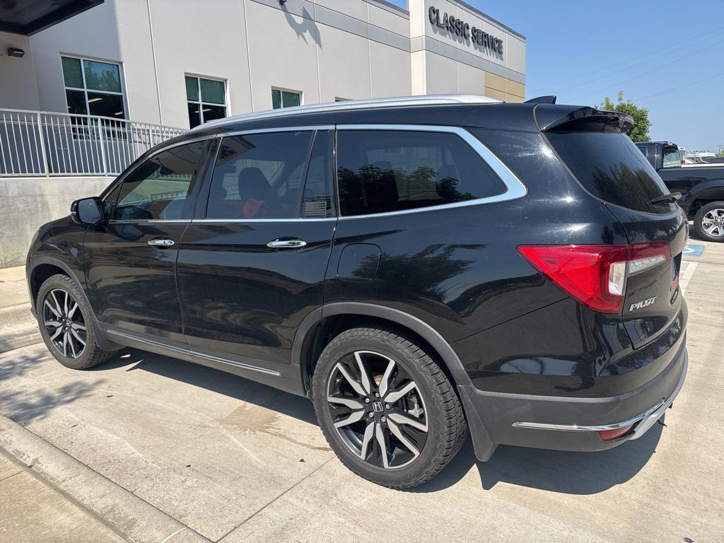 used 2022 Honda Pilot car, priced at $28,991