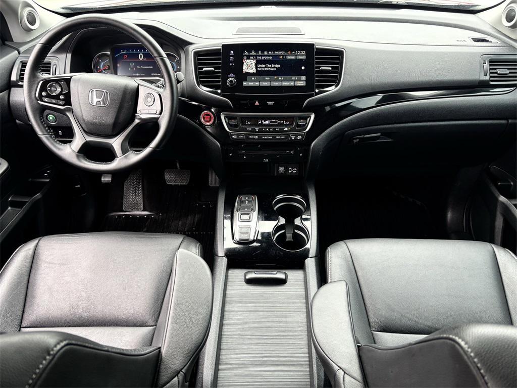 used 2022 Honda Pilot car, priced at $24,992