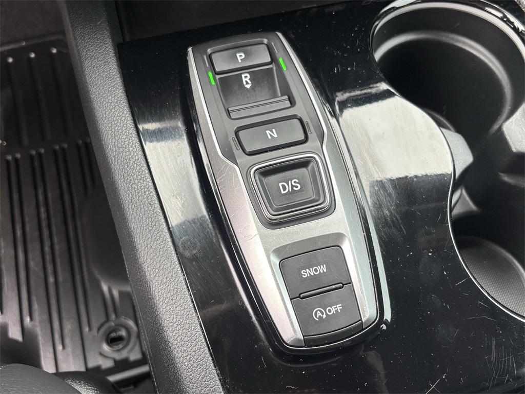 used 2022 Honda Pilot car, priced at $24,992