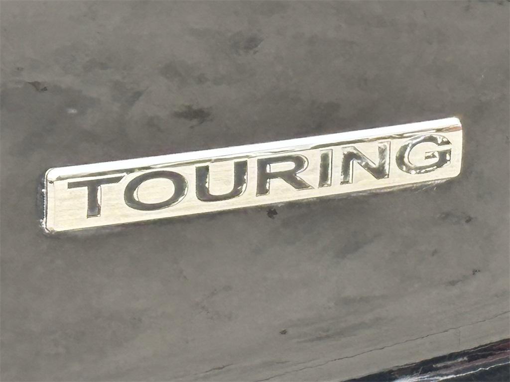 used 2022 Honda Pilot car, priced at $24,992