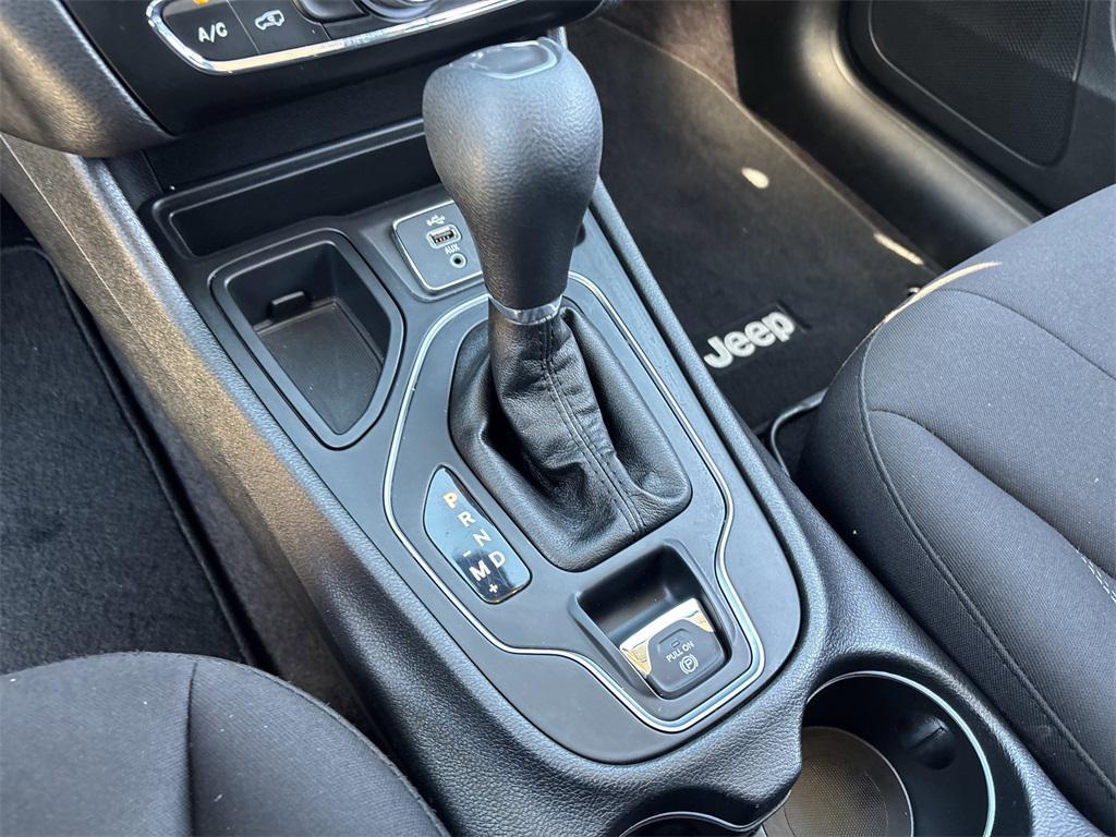 used 2019 Jeep Cherokee car, priced at $14,692