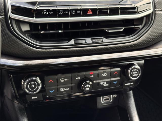 used 2022 Jeep Compass car, priced at $25,473