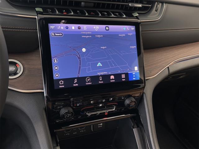 new 2025 Jeep Grand Cherokee car, priced at $55,730