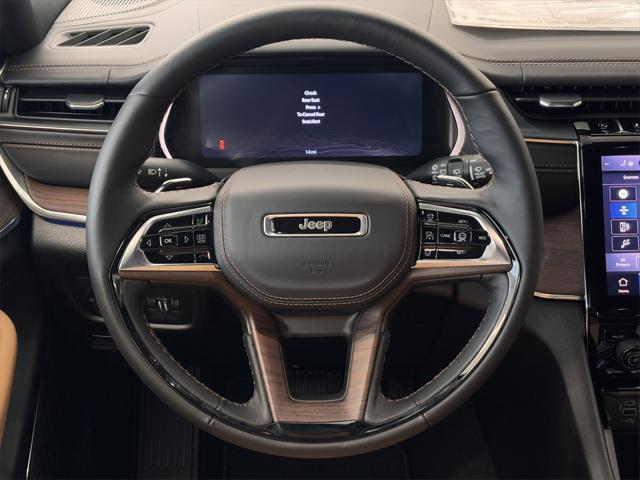 new 2025 Jeep Grand Cherokee car, priced at $55,730