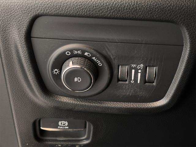 new 2025 Jeep Grand Cherokee car, priced at $55,730