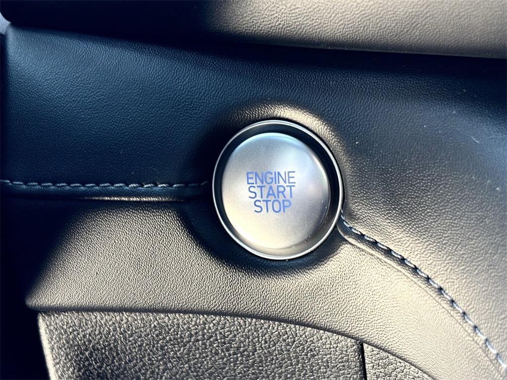 used 2022 Hyundai Santa Fe car, priced at $26,492