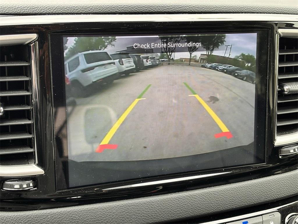 used 2023 Chrysler Pacifica car, priced at $22,530
