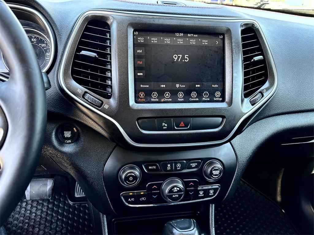 used 2019 Jeep Cherokee car, priced at $23,751
