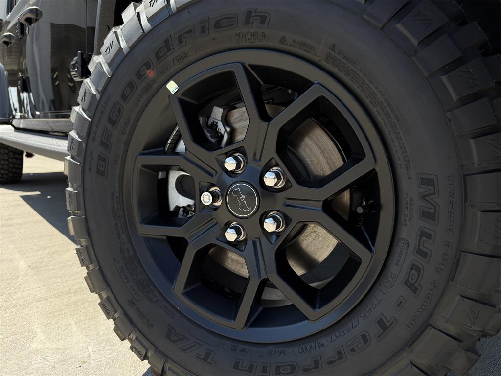 new 2025 Jeep Gladiator car, priced at $46,200