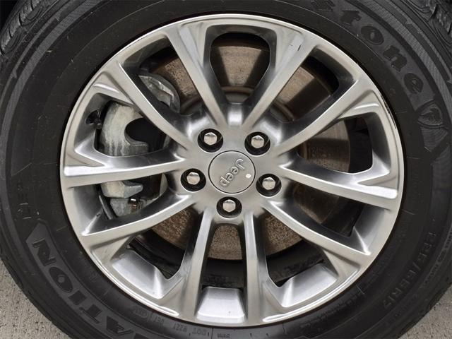 used 2021 Jeep Cherokee car, priced at $23,751
