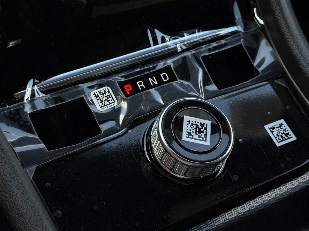 new 2025 Jeep Grand Cherokee car, priced at $38,125