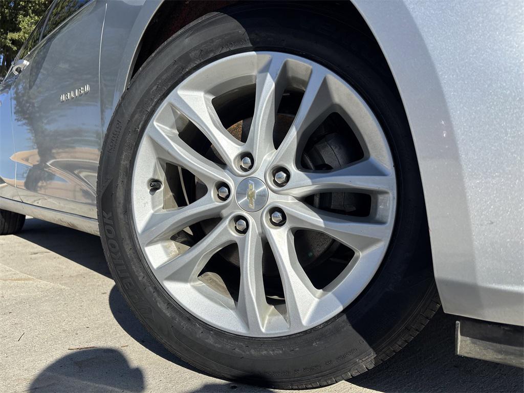 used 2017 Chevrolet Malibu car, priced at $14,545