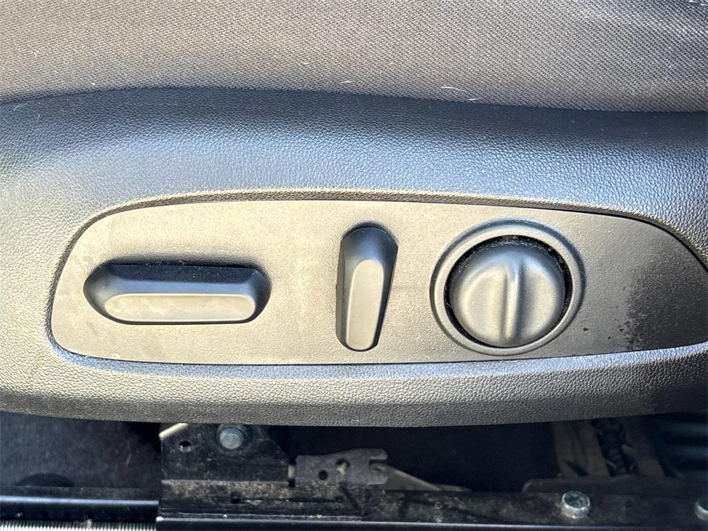 used 2017 Chevrolet Malibu car, priced at $14,545