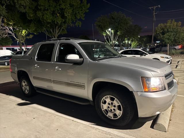 used 2013 Chevrolet Avalanche car, priced at $18,991