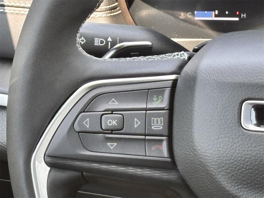 new 2025 Jeep Grand Cherokee L car, priced at $44,225