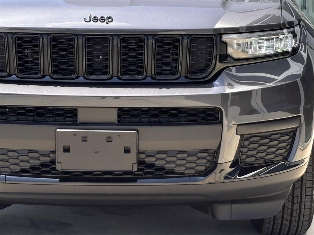 new 2025 Jeep Grand Cherokee L car, priced at $44,225