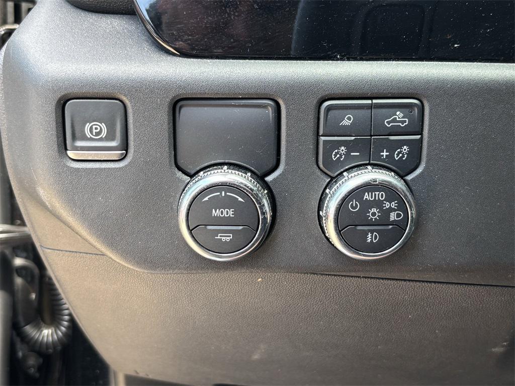 used 2025 GMC Sierra 1500 car, priced at $47,991