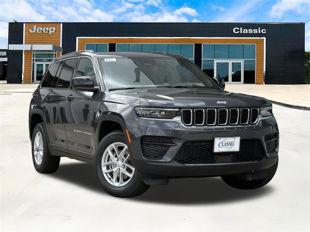 new 2025 Jeep Grand Cherokee car, priced at $34,925