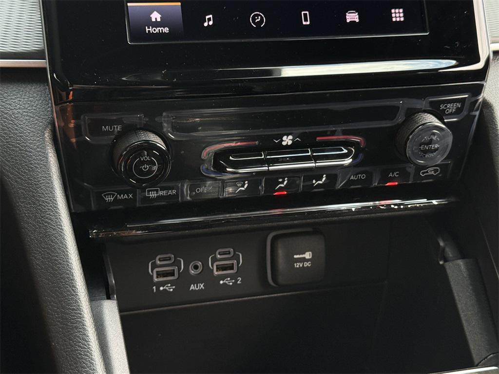 new 2025 Jeep Grand Cherokee car, priced at $34,925