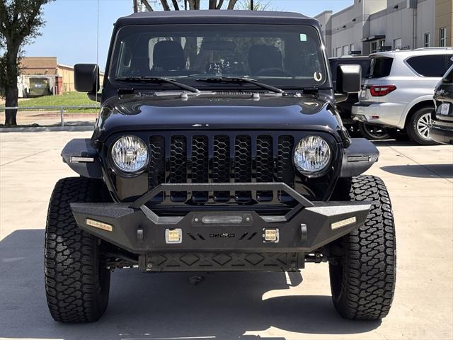 used 2022 Jeep Gladiator car, priced at $32,661
