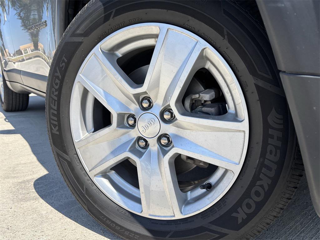 used 2022 Jeep Compass car, priced at $19,392