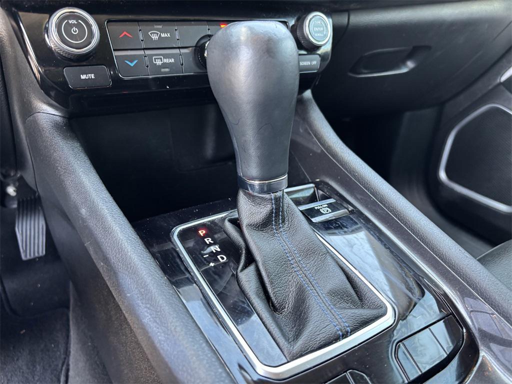 used 2022 Jeep Compass car, priced at $19,392