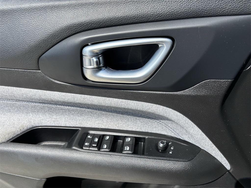 used 2022 Jeep Compass car, priced at $19,392