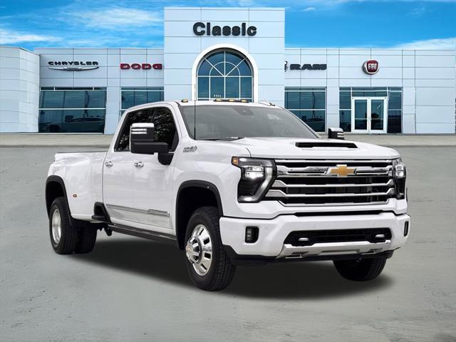 used 2024 Chevrolet Silverado 3500 car, priced at $83,892