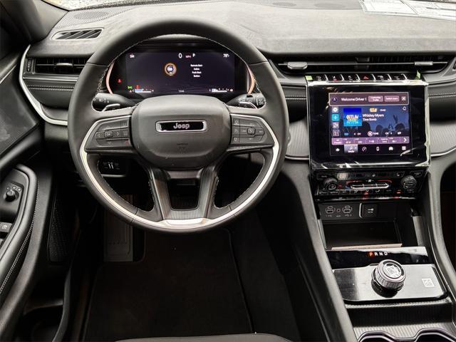 new 2025 Jeep Grand Cherokee L car, priced at $41,085