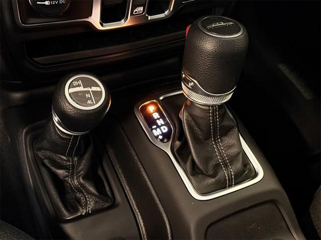 new 2025 Jeep Gladiator car, priced at $41,885