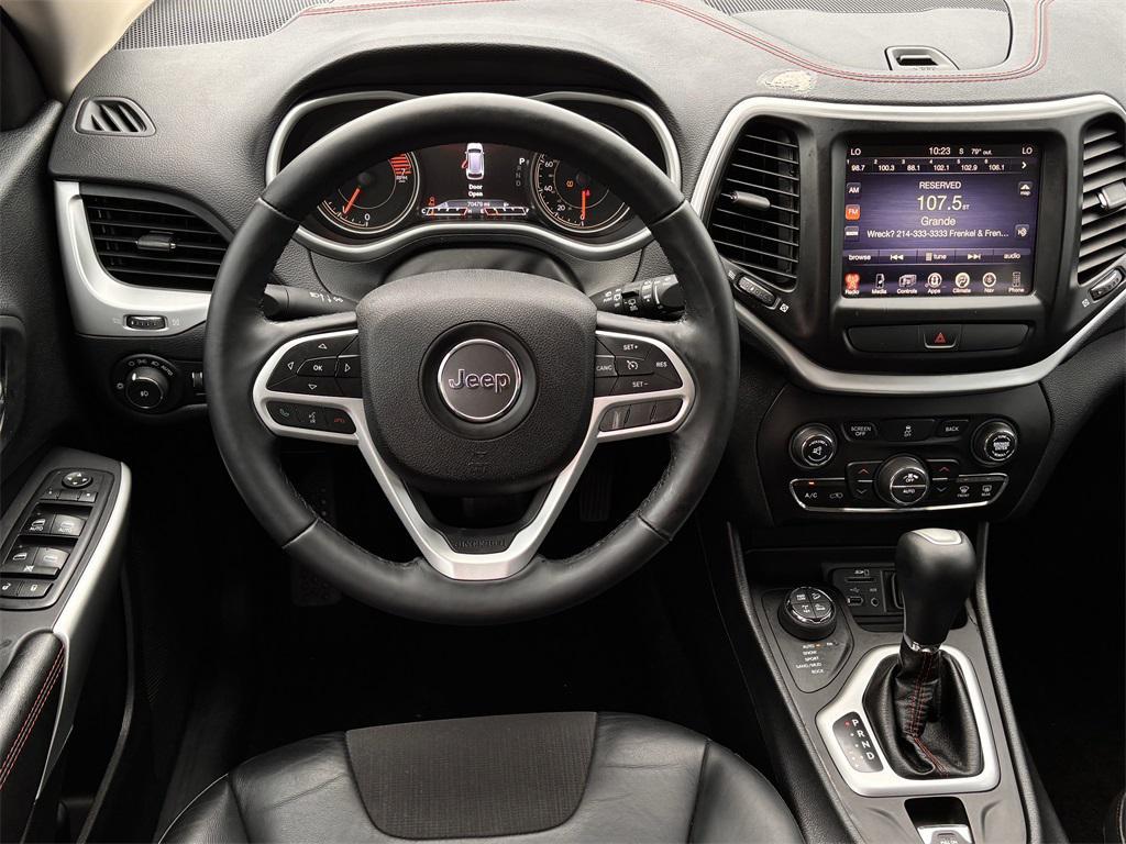 used 2017 Jeep Cherokee car, priced at $18,991