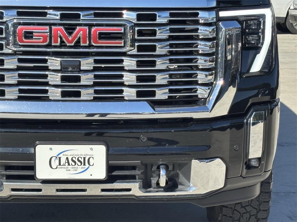 used 2024 GMC Sierra 2500 car, priced at $73,251