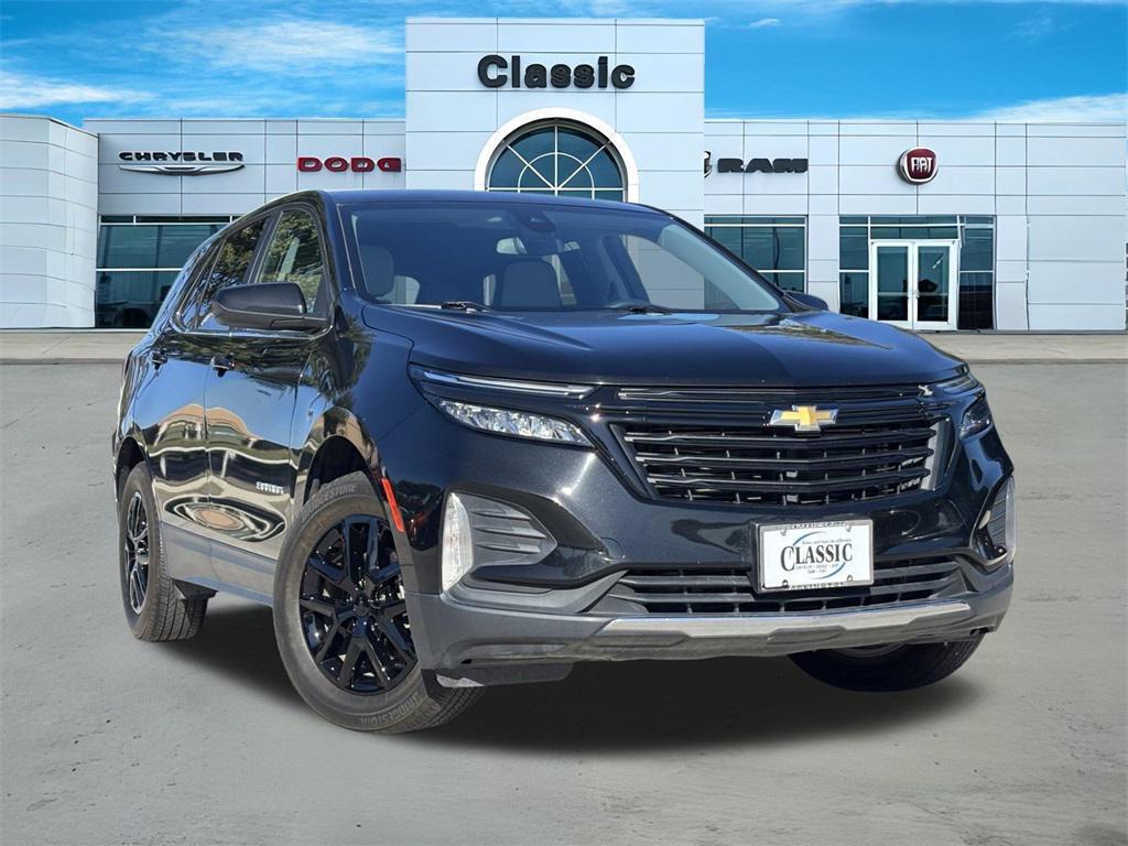 used 2023 Chevrolet Equinox car, priced at $21,492