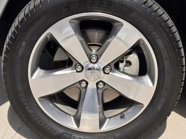 used 2014 Jeep Grand Cherokee car, priced at $14,841
