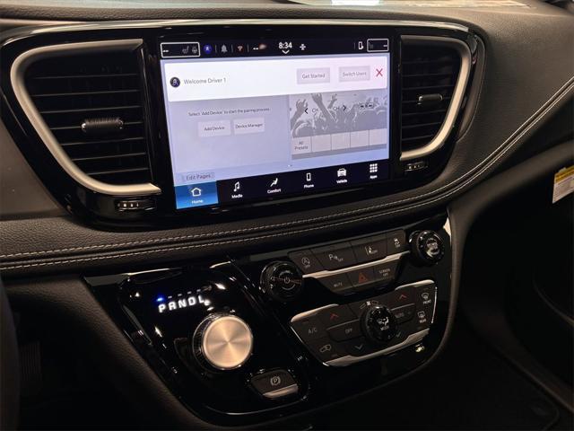 new 2025 Chrysler Pacifica car, priced at $41,452