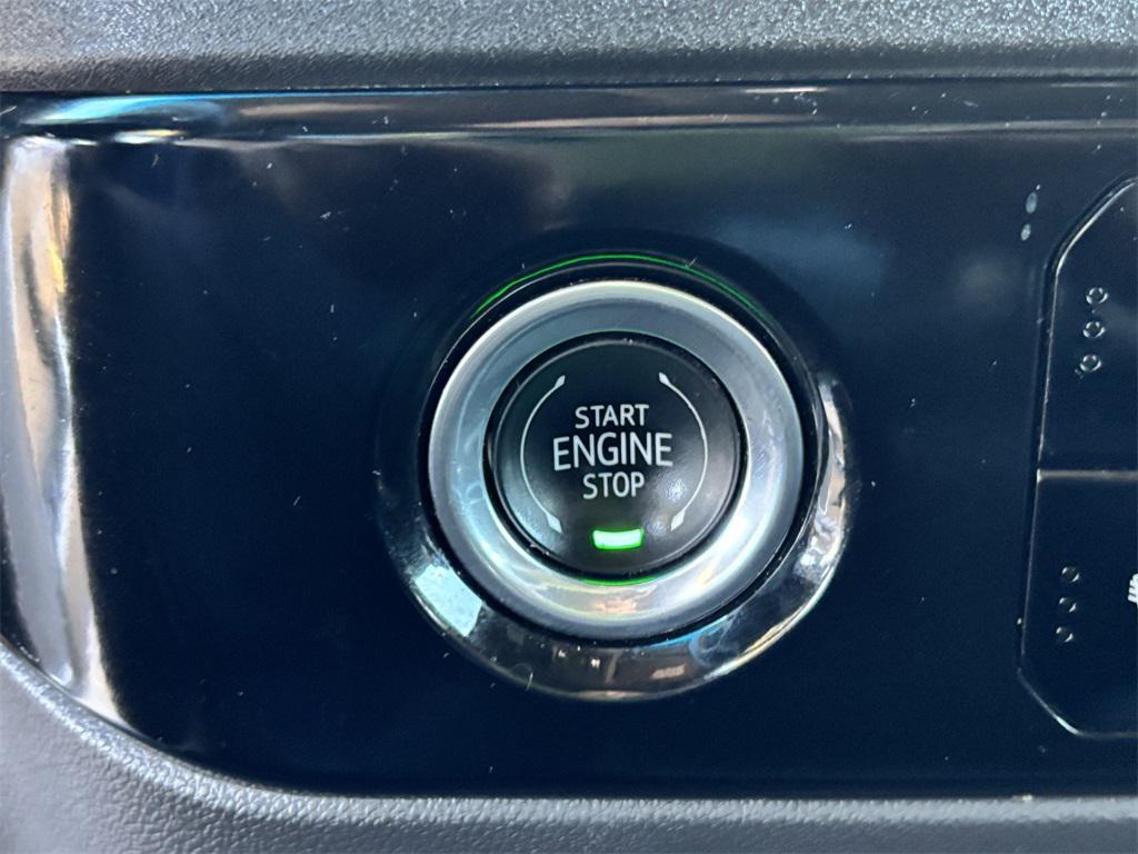 used 2024 GMC Sierra 1500 car, priced at $45,492