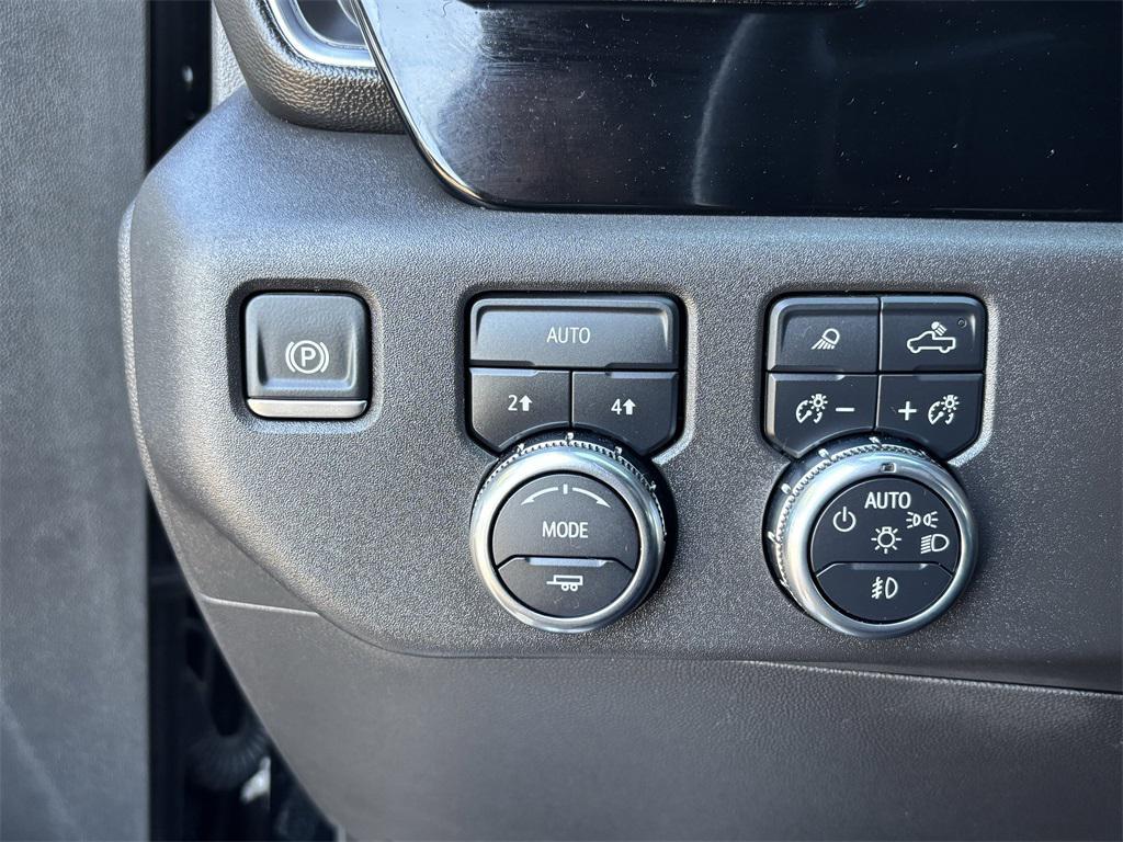 used 2024 GMC Sierra 1500 car, priced at $45,492