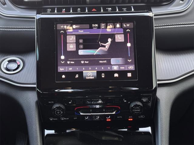 new 2025 Jeep Grand Cherokee L car, priced at $43,130