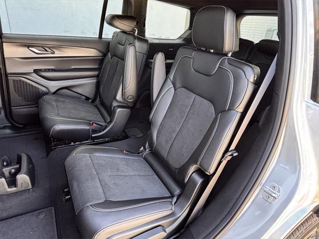 new 2025 Jeep Grand Cherokee L car, priced at $42,130