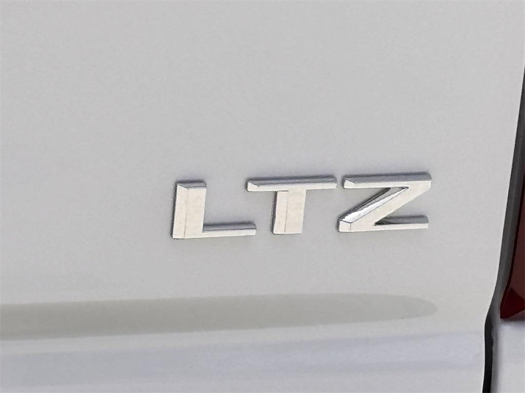 used 2025 Chevrolet Silverado 3500 car, priced at $76,492