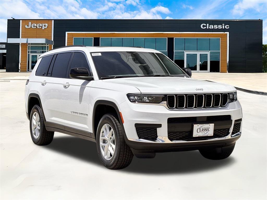 new 2025 Jeep Grand Cherokee L car, priced at $39,030