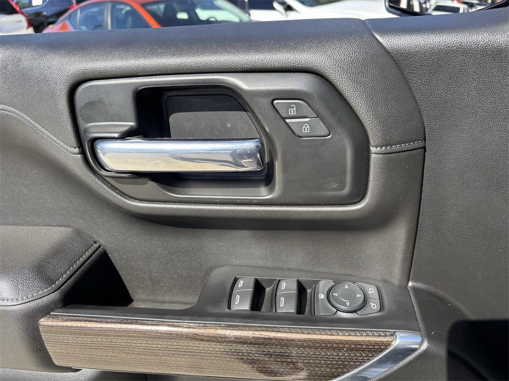 used 2022 Chevrolet Silverado 1500 car, priced at $45,528