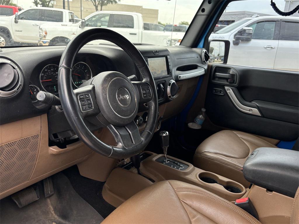 used 2015 Jeep Wrangler Unlimited car, priced at $15,991
