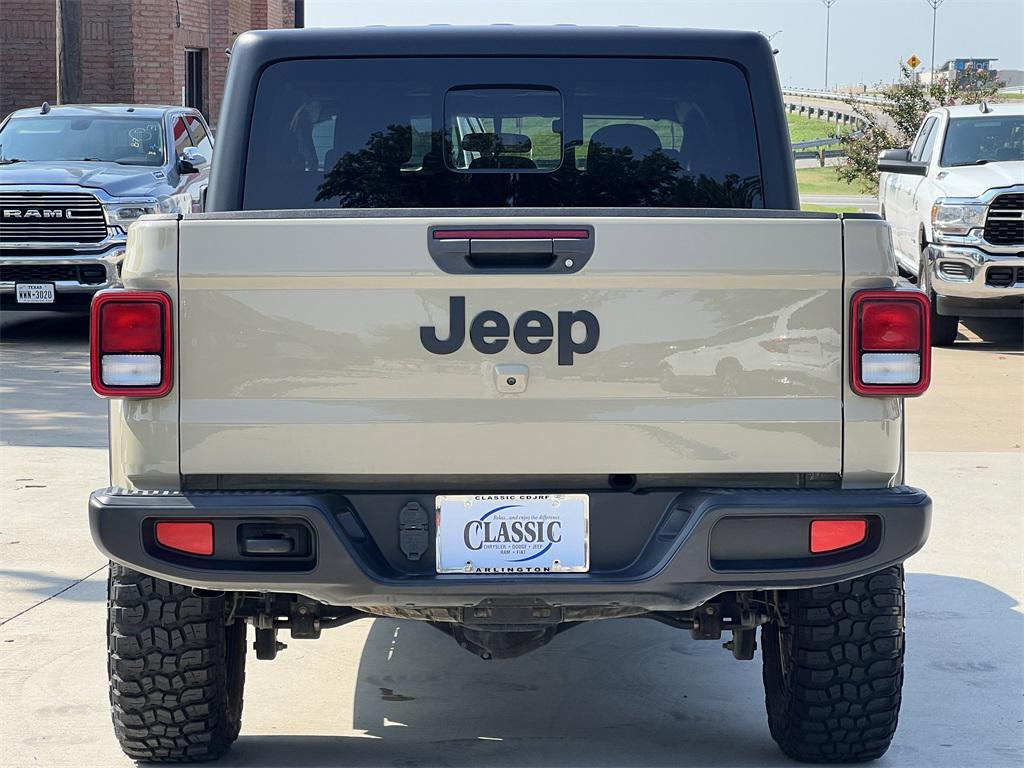 used 2022 Jeep Gladiator car, priced at $30,681